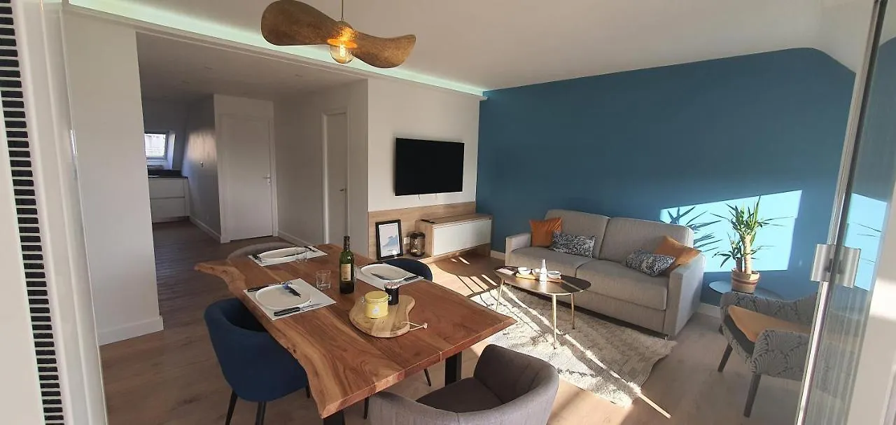Appartement Bretagne Vue Mer Exceptionnelle Sur Les Hauts D'Erquy Au Calme ! Et Au Pied Du Gr34 Apartment Erquy